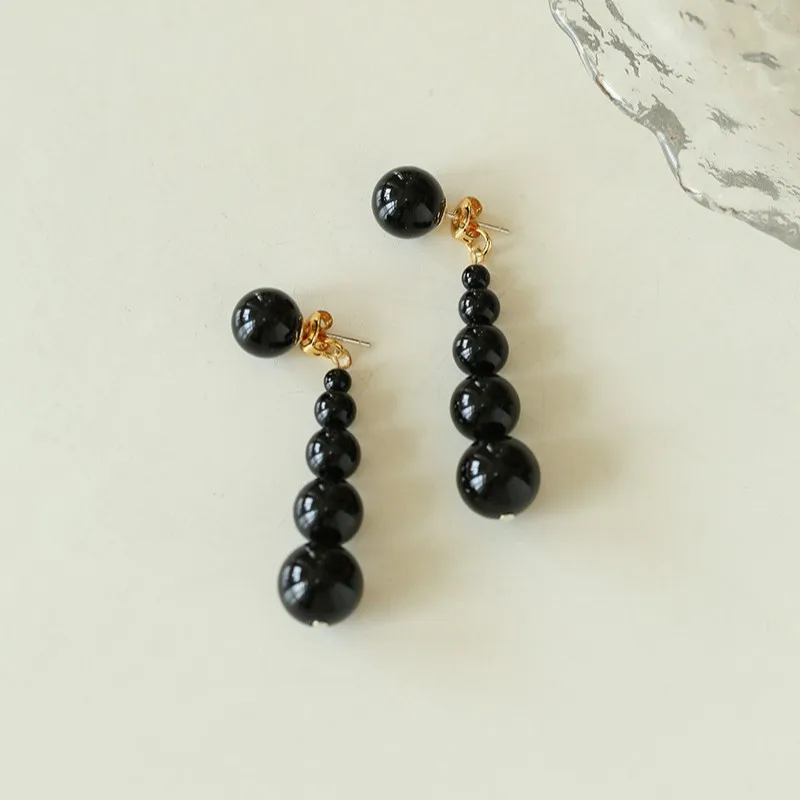 Europe Fashion Black Red Agate - Beading Needle Fine 评论和价格