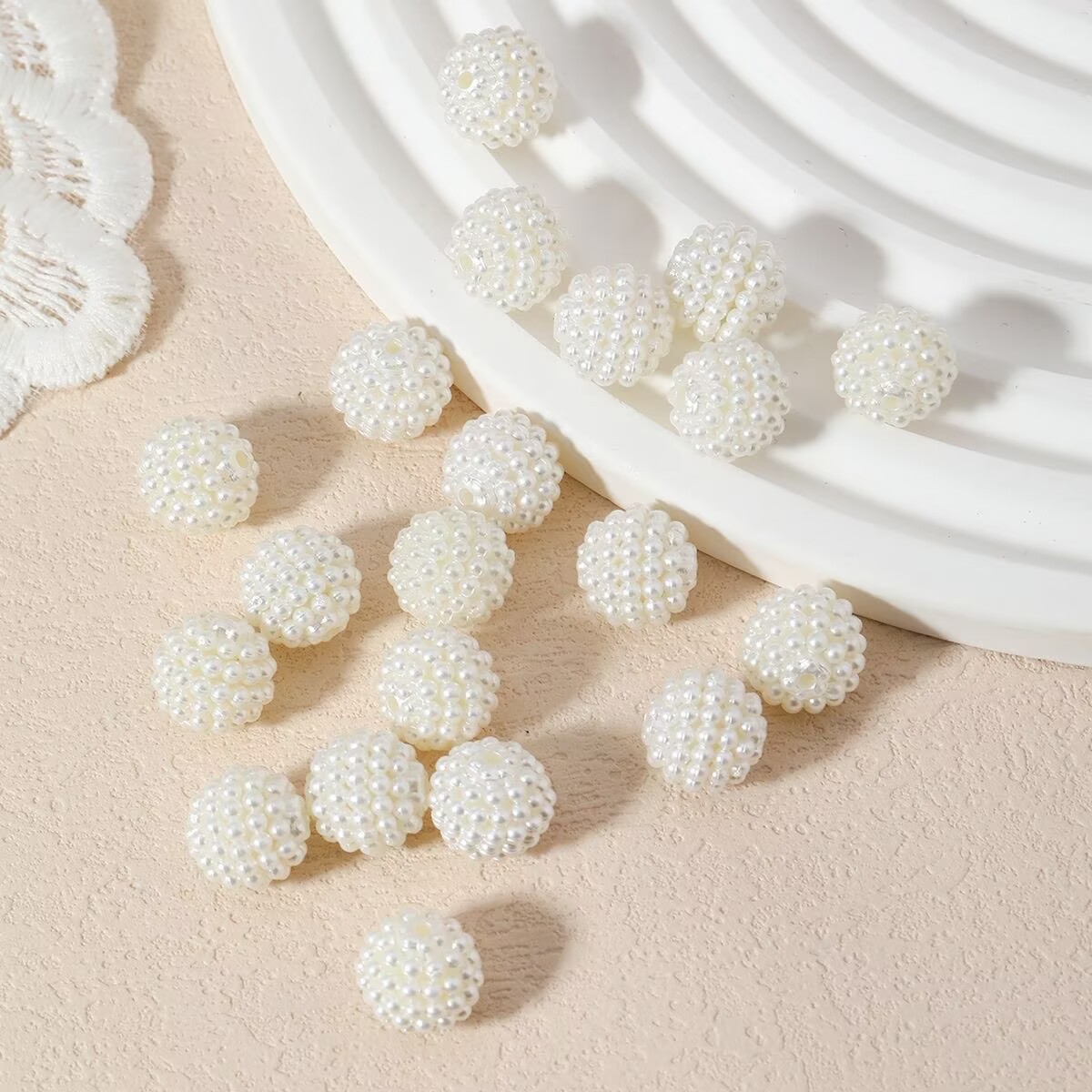 10/12/14/20mm White Acrylic AB - Jewelry Making Event 评论和价格